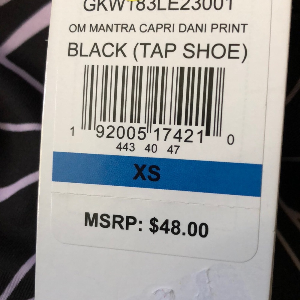 Gaiam NWT capri legging - Picture 8 of 12